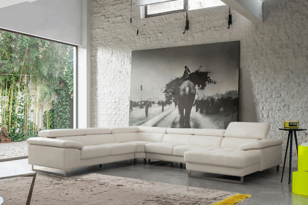 T770 - Image 1